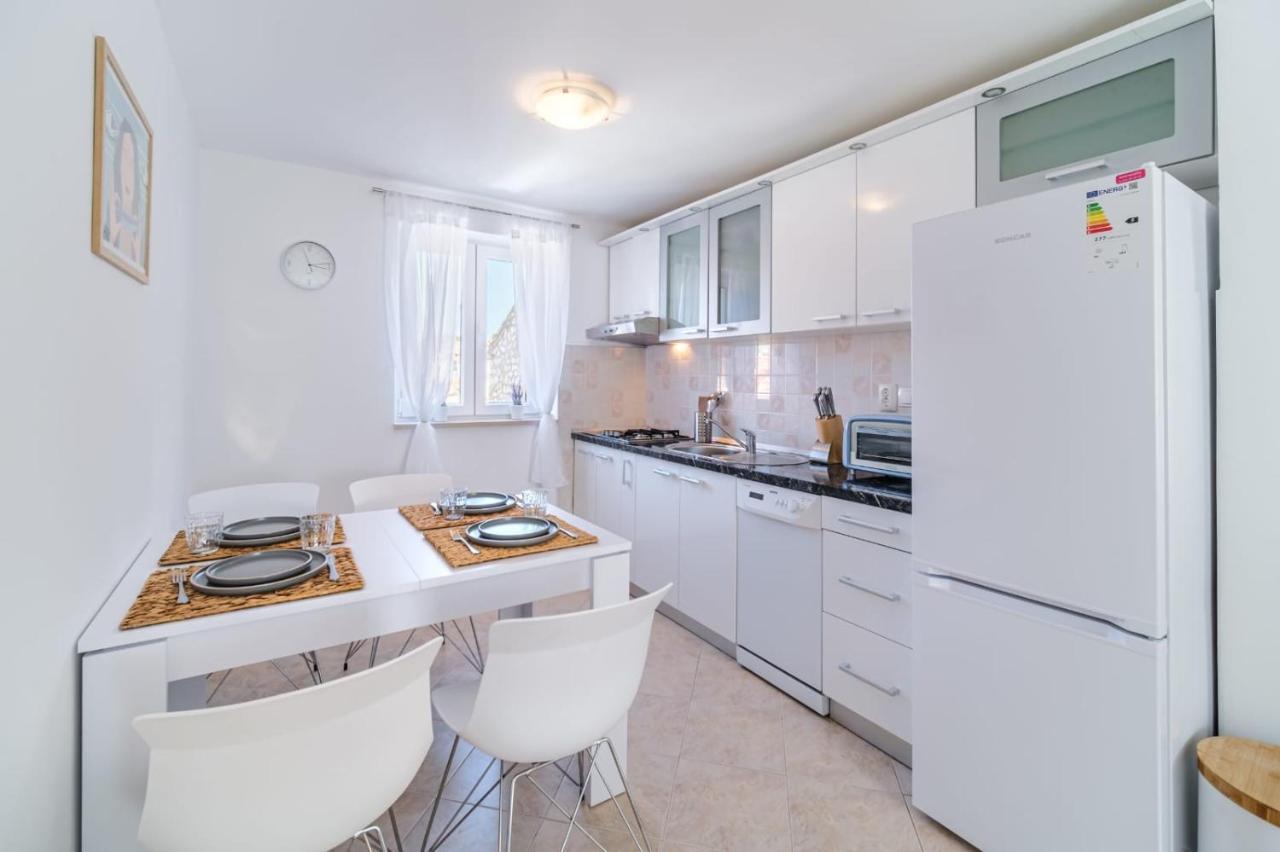 Apartmani P&S Supetar Dış mekan fotoğraf
