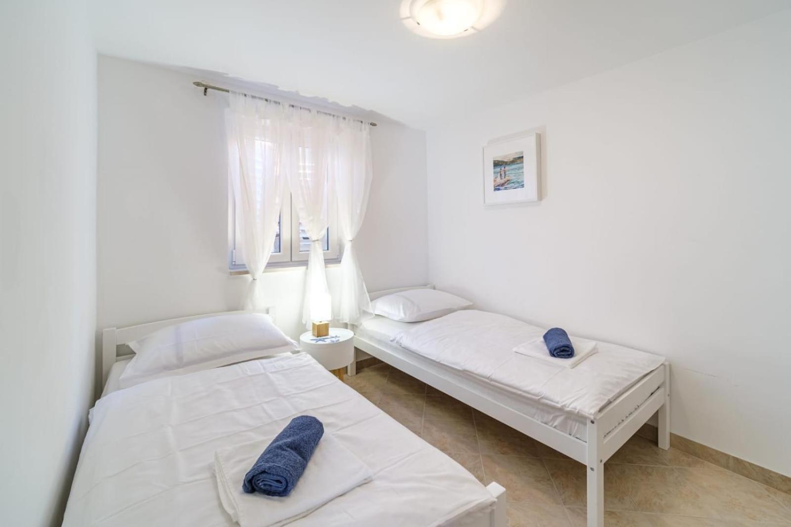 Apartmani P&S Supetar Dış mekan fotoğraf